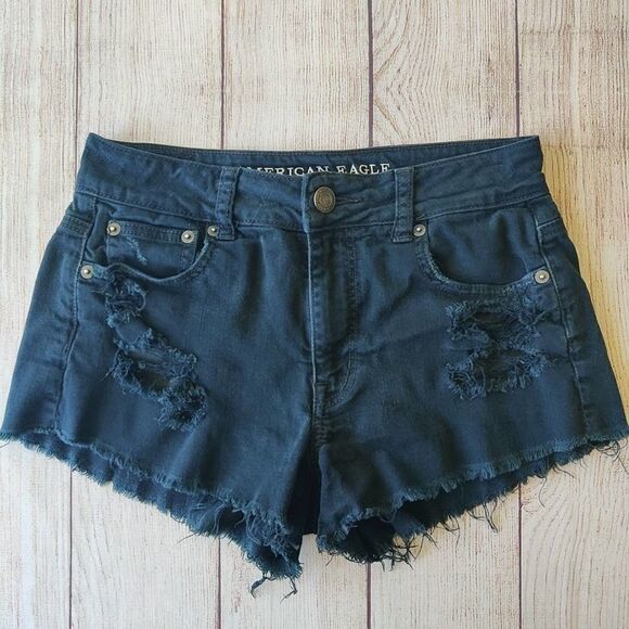 American Eagle distressed hi-rise festival denim shorts sz 2 - Picture 1 of 9